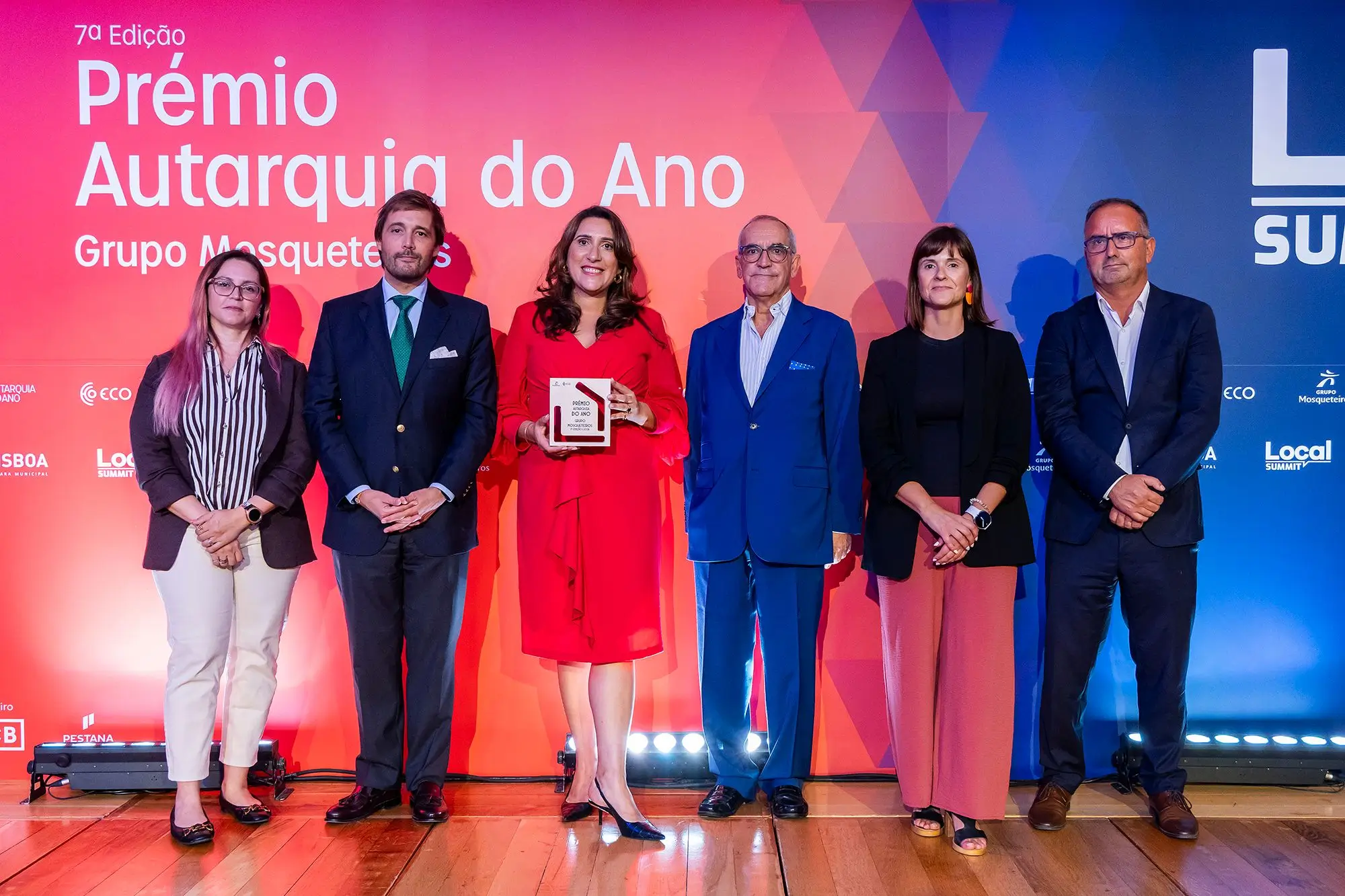 Prémio autarquia do ano 2026 grupo mosqueteiros aradas