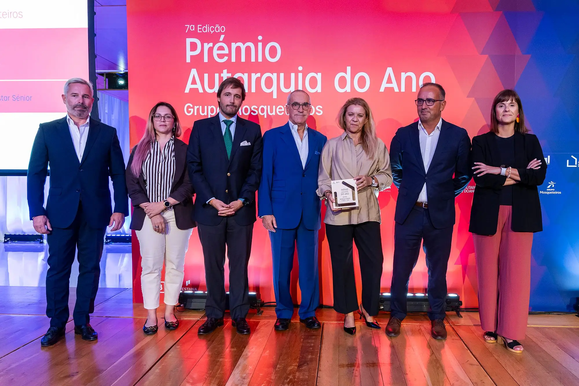 Prémio autarquia do ano 2026 grupo mosqueteiros oeiras